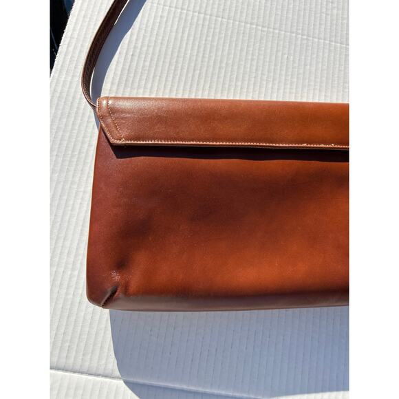 Crown Lewis Purses | Vintage Chestnut Brown Leather Shoulder Bag - Picture 13 of 17